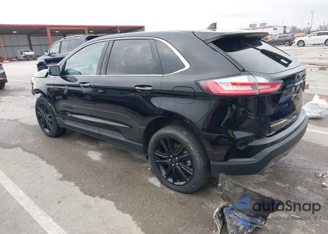 2023 Ford Edge Titanium z USA, uszkodzony, nr VIN 2FMPK4K93PBA48267